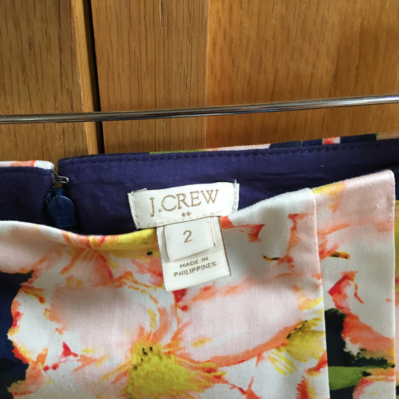 J Crew Adorable Floral Print Mini Skirt - Picture 3 of 4